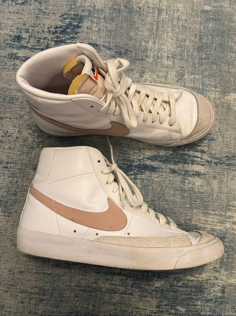 Nike White Pink Oxford Blazer Mid 77 Vintage Summit Women's Size 9.5 Mens Size 8